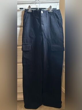Zara Black Straight-Leg Cargo Pants
